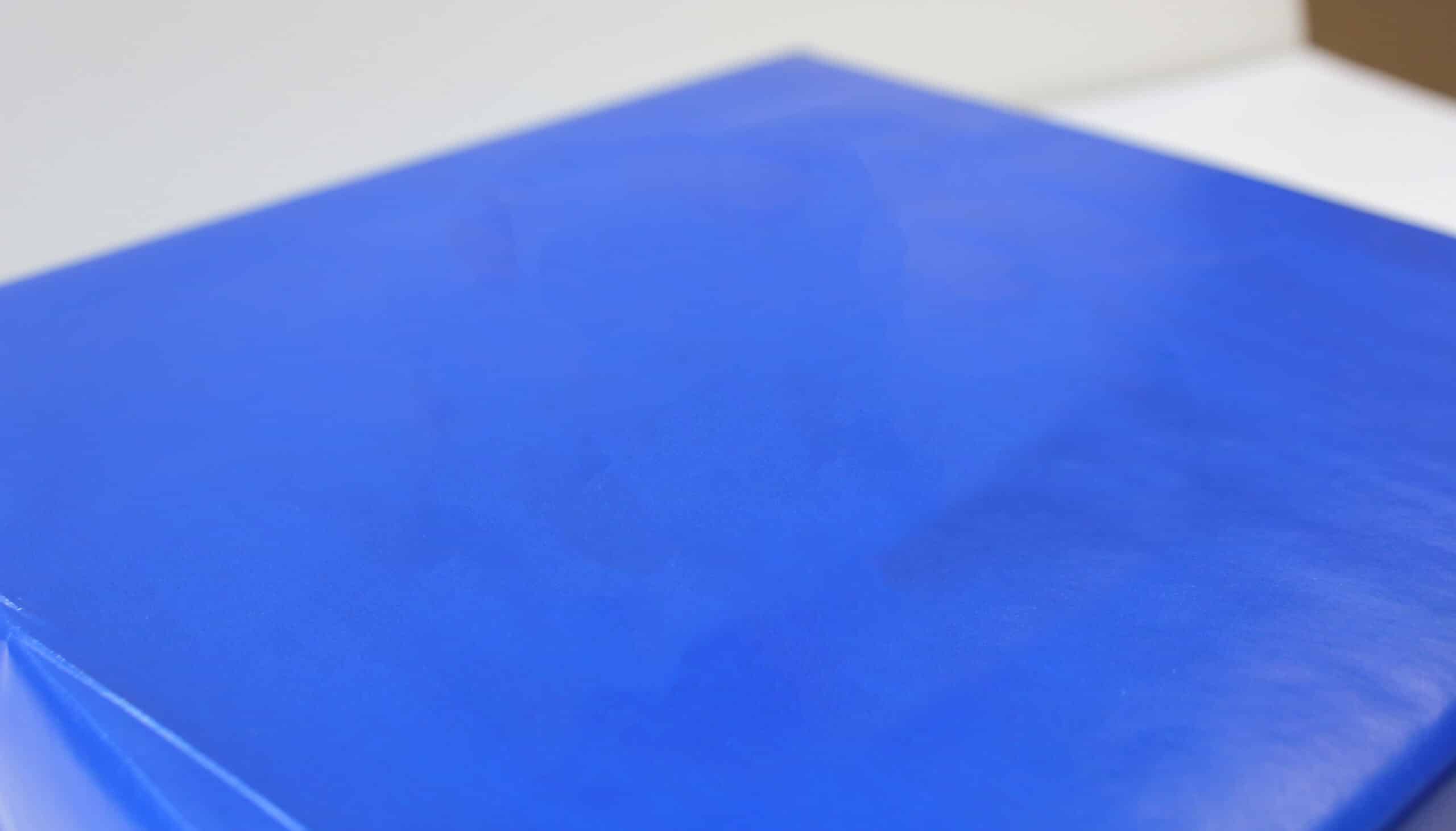 Present with no bow - Strengthen student titles Present with no bow - Strengthen student titles